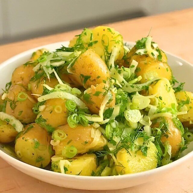 Quick Herbed Potato Salad with Fennel
