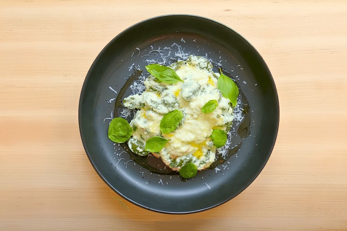 Homemade spinach cavatelli in lemon ricotta sauce